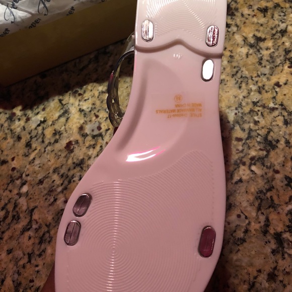 Link Sandals! - Picture 4 of 6